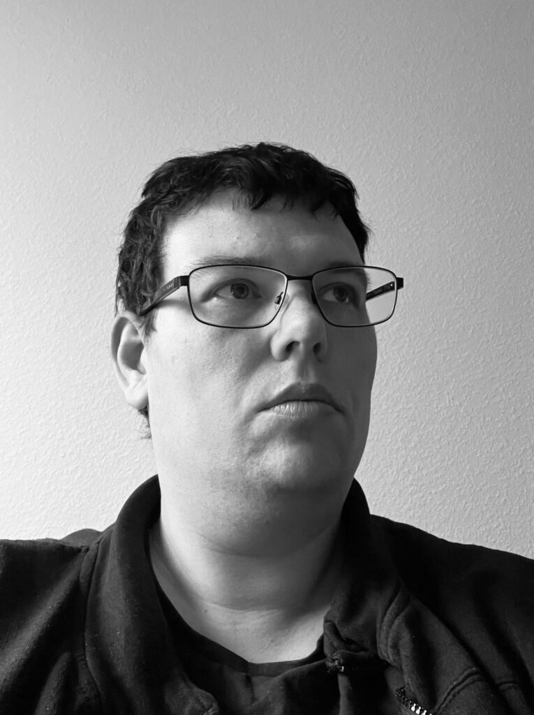 I am Dan Paulsson